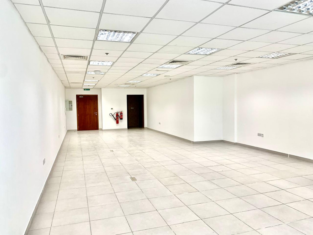 Independent Office-al Karama Building For Rent Al Karama Dubai 2