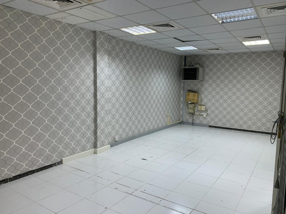 Independent Office-abu Hail Building For Rent Deira Dubai 9