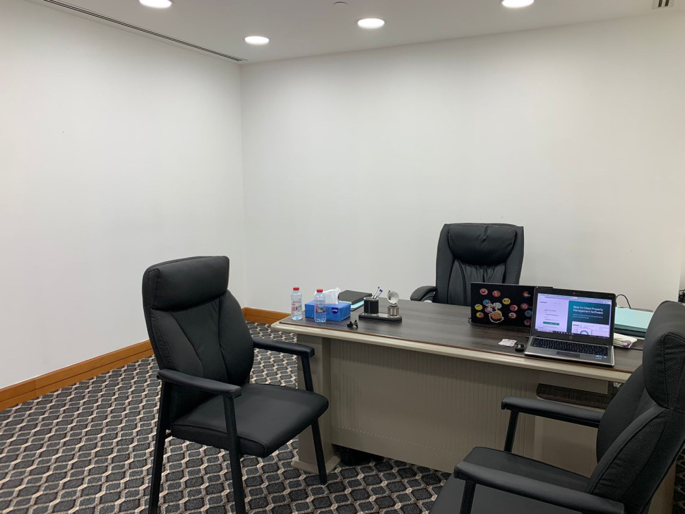 Independent Office-red Spark Business Center For Rent Street  port saeed Dubai 3